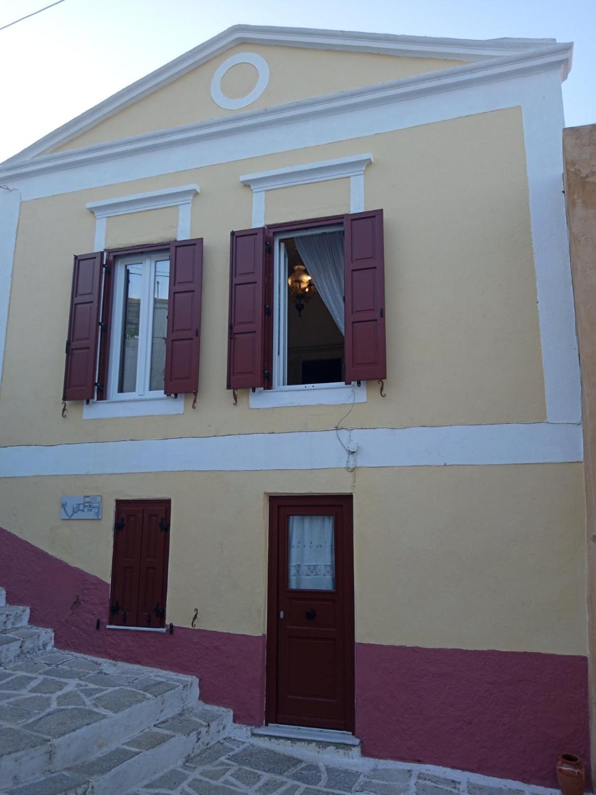 Marthas Traditional House Simi Zewnętrze zdjęcie
